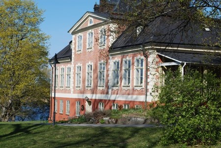 Stenhuset invid Wiks slott. Foto: Jeanette Wetterström.