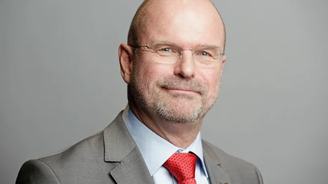 Erik Weiman (M), tf ordförande regionstyrelsen.