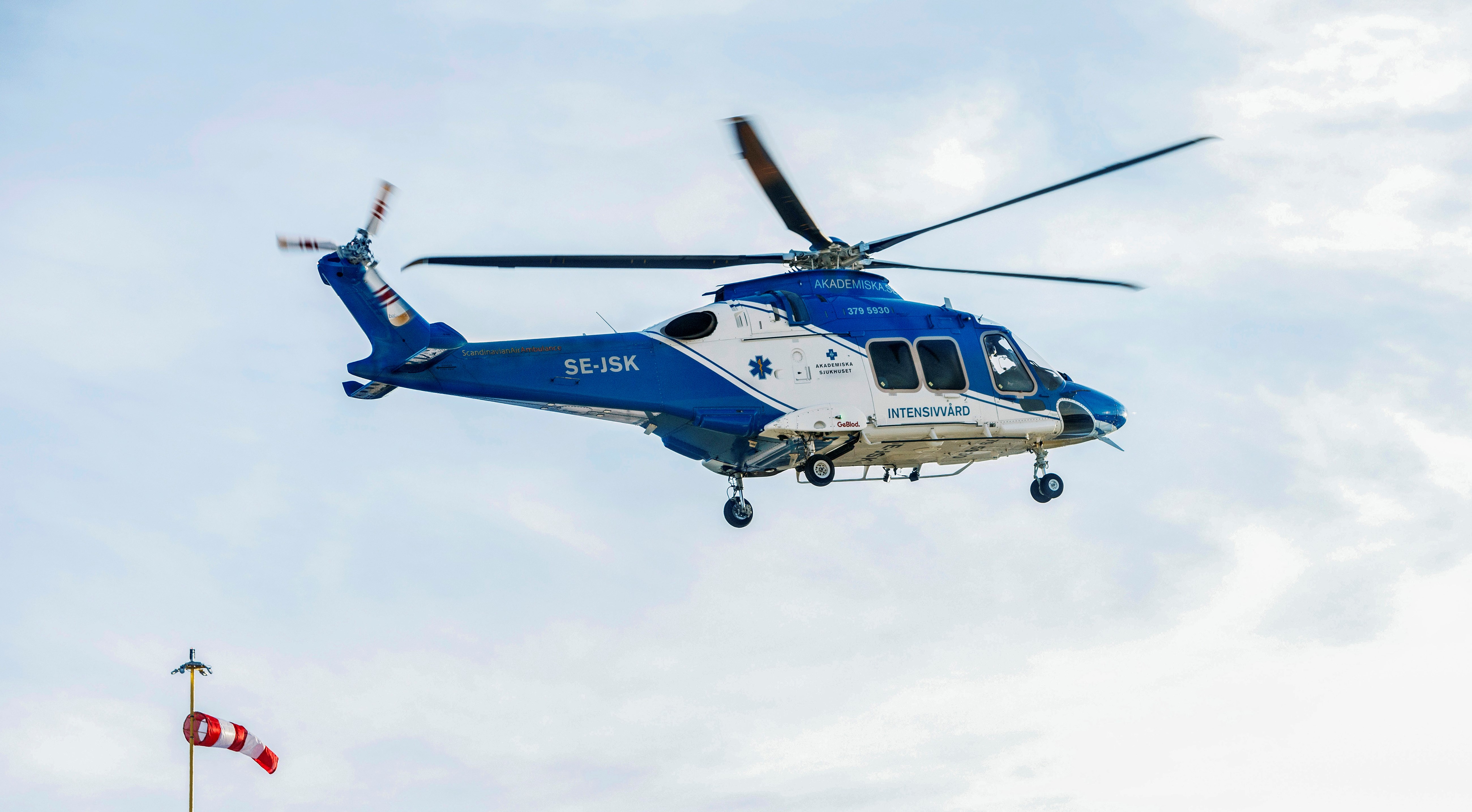 Ambulanshelikopter luftburen intensivvård